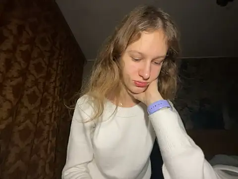 Snapshot of Eva_Angel3 chatting on 29, 10, 2025 Eva Angel3 online show from 29, 10, 2025