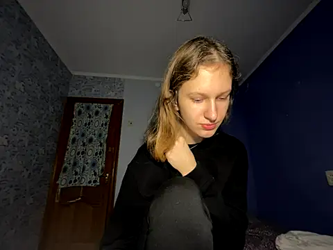 Snapshot of Eva_Angel3 chatting on 30, 11, 2025 Eva Angel3 online show from 30, 11, 2025