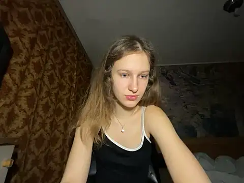 Snapshot of Eva_Angel3 chatting on 16, 12, 2025 Eva Angel3 online show from 16, 12, 2025