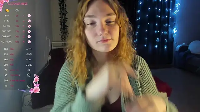 Snapshot of ReddHotPipper chatting on 25, 2, 2025 ReddHotPipper online show from 25, 2, 2025
