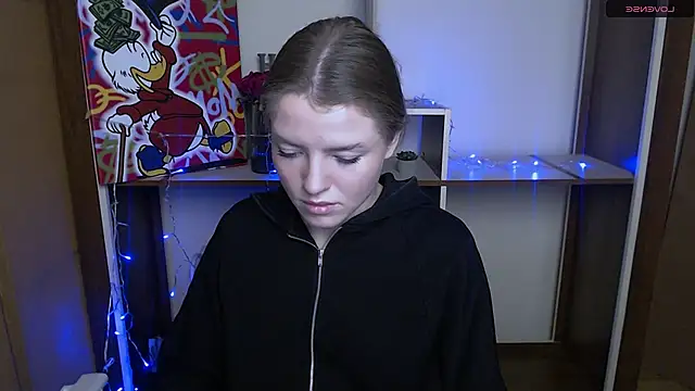 MissOliviaa  online show from 12, 12, 2024