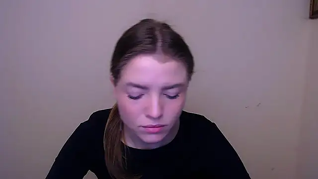 MissOliviaa  online show from 12, 2, 2025