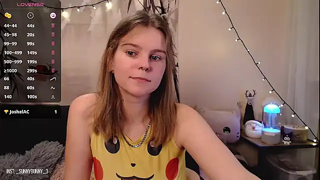 Snapshot of Moona_xx chatting on 22, 12, 2024 Moona xx online show from 22, 12, 2024