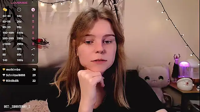 Snapshot of Moona_xx chatting on 27, 12, 2024 Moona xx online show from 27, 12, 2024
