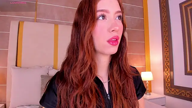 Snapshot of AbigailCarter chatting on 20, 10, 2025 AbigailCarter online show from 20, 10, 2025