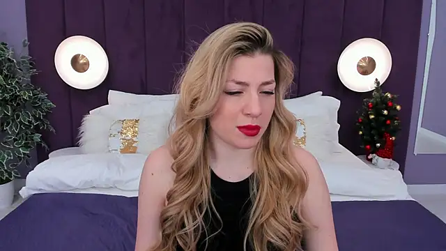 HelenaMorgan online show from 5, 1, 2025