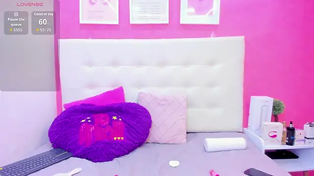 Realbadbxtch online show from 5, 1, 2026