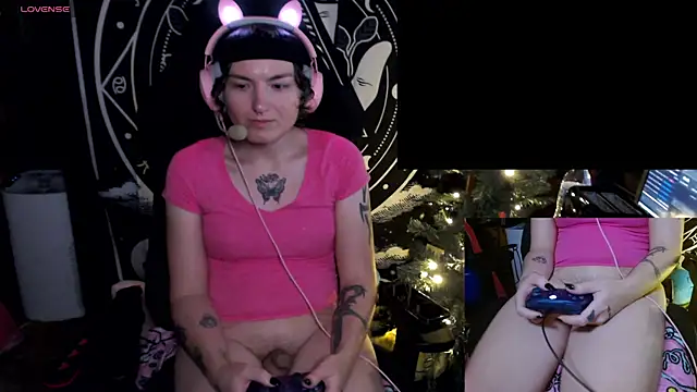 Snapshot of BrandiWRLD_999 chatting on 24, 12, 2024 BrandiWRLD 999 online show from 24, 12, 2024