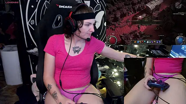 Snapshot of BrandiWRLD_999 chatting on 25, 12, 2024 BrandiWRLD 999 online show from 25, 12, 2024