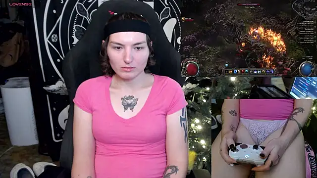 Snapshot of BrandiWRLD_999 chatting on 8, 1, 2025 BrandiWRLD 999 online show from 8, 1, 2025