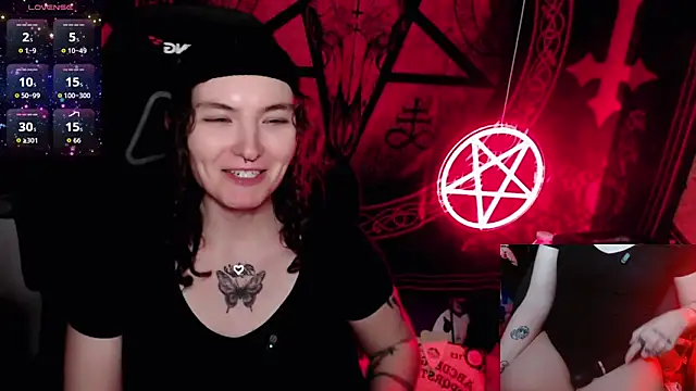 Snapshot of BrandiWRLD_999 chatting on 24, 10, 2025 BrandiWRLD 999 online show from 24, 10, 2025