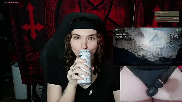 Snapshot of BrandiWRLD_999 chatting on 9, 11, 2025 BrandiWRLD 999 online show from 9, 11, 2025