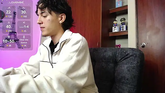 Aaron-Saemz- online show from 15, 2, 2025