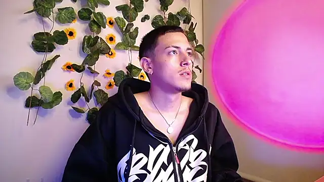 Aaron-Saemz- online show from 9, 9, 2025