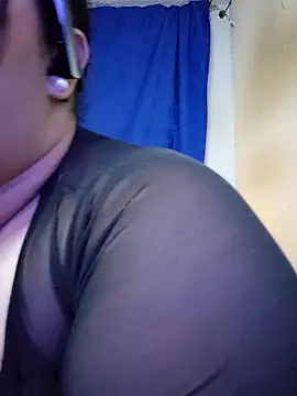 valeriadiax online show from 17, 4, 2026