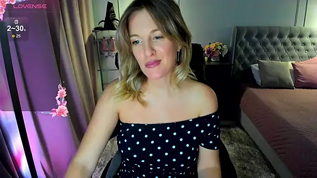 I D A online show from 22, 10, 2025