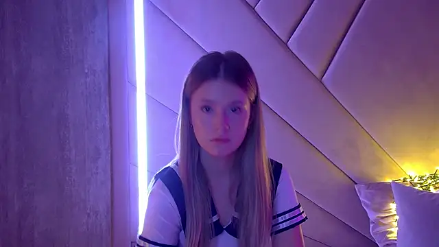 MilanaBalmain online show from 23, 9, 2025