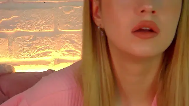 MilanaBalmain online show from 4, 11, 2025