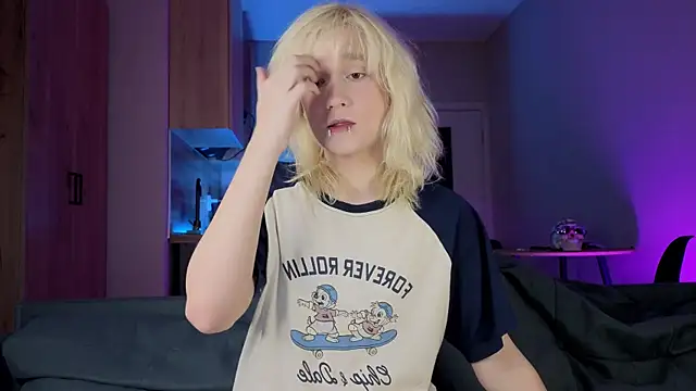 Snapshot of Gregory_Byyrd chatting on 24, 9, 2025 Gregory Byyrd online show from 24, 9, 2025