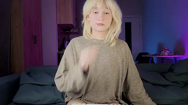 Snapshot of Gregory_Byyrd chatting on 1, 10, 2025 Gregory Byyrd online show from 1, 10, 2025