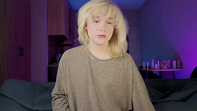 Snapshot of Gregory_Byyrd chatting on 24, 10, 2025 Gregory Byyrd online show from 24, 10, 2025