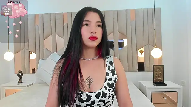 im nika  online show from 12, 1, 2025