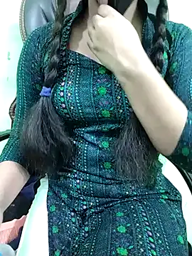 Snapshot of Tapur- chatting on 4, 2, 2025 Tapur- online show from 4, 2, 2025