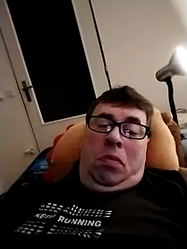 Snapshot of Lisak951 chatting on 16, 12, 2024 Lisak951 online show from 16, 12, 2024