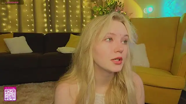 Snapshot of OraBIood chatting on 16, 9, 2025 OraBIood online show from 16, 9, 2025