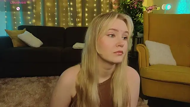 Snapshot of OraBIood chatting on 28, 9, 2025 OraBIood online show from 28, 9, 2025