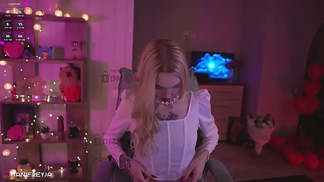 ManiFreyja online show from 6, 3, 2025