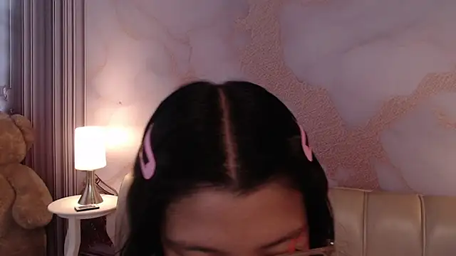 Snapshot of Gag_princeess chatting on 25, 1, 2025 Gag princeess online show from 25, 1, 2025