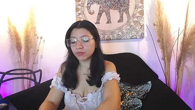 Snapshot of Gag_princeess chatting on 1, 3, 2025 Gag princeess online show from 1, 3, 2025