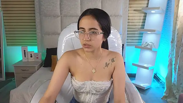 Mia Fischer online show from 10, 5, 2026