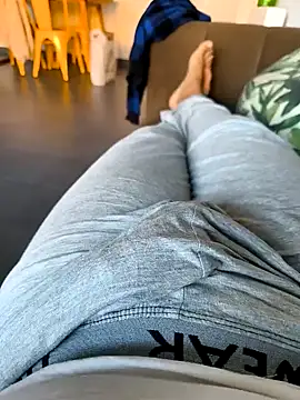 Snapshot of cricrimsBarcelona chatting on 28, 12, 2024 cricrimsBarcelona online show from 28, 12, 2024