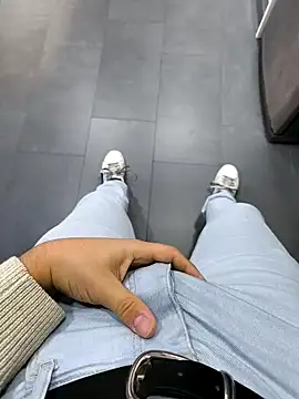 Snapshot of cricrimsBarcelona chatting on 16, 1, 2025 cricrimsBarcelona online show from 16, 1, 2025