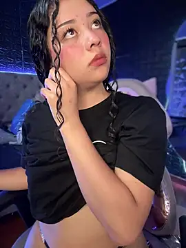 Paloma  LS online show from 5, 3, 2025