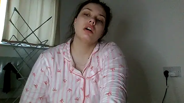 Krystal Tx online show from 8, 3, 2026