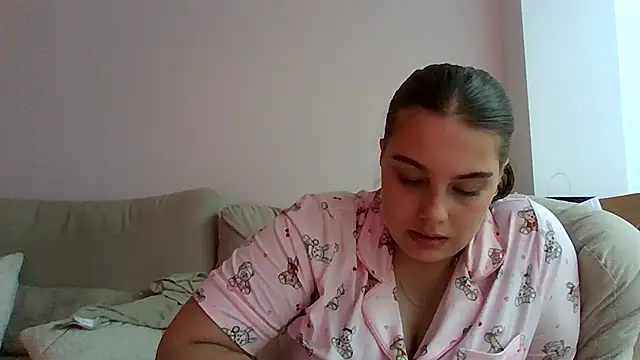 Krystal Tx online show from 6, 7, 2026