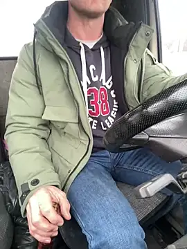 Snapshot of AlexGWoW chatting on 10, 1, 2025 AlexGWoW online show from 10, 1, 2025