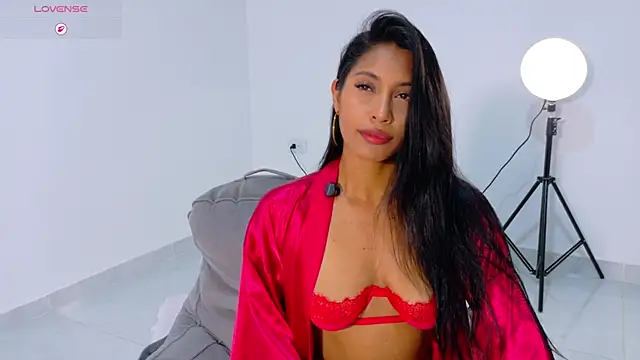 Anna risse online show from 20, 5, 2026