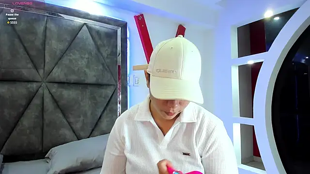 Snapshot of AbbySmiitth_ chatting on 11, 2, 2026 AbbySmiitth online show from 11, 2, 2026