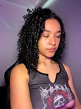 Crystal Dluna online show from 25, 9, 2025