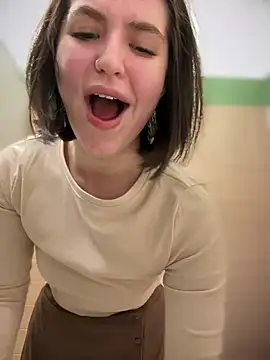 Snapshot of meow_girl chatting on 11, 1, 2025 meow girl online show from 11, 1, 2025