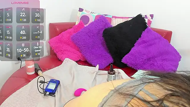 Snapshot of yahaira_ chatting on 3, 12, 2024 yahaira  online show from 3, 12, 2024