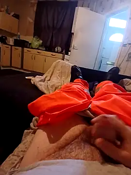 ADAMWILBY34 online show from 7, 11, 2025