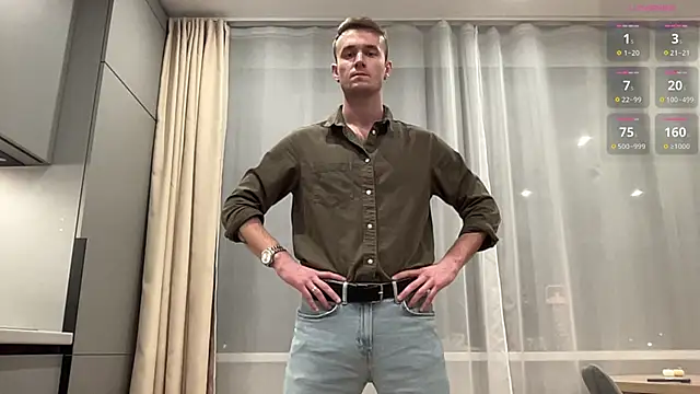 Snapshot of cute_mark chatting on 7, 11, 2025 cute mark online show from 7, 11, 2025