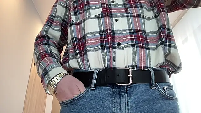 Snapshot of cute_mark chatting on 21, 12, 2025 cute mark online show from 21, 12, 2025