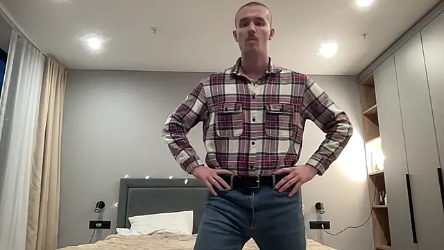 Snapshot of cute_mark chatting on 22, 12, 2025 cute mark online show from 22, 12, 2025