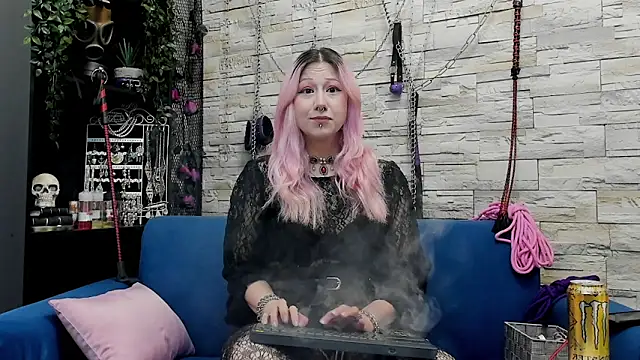 Snapshot of CruelMistress chatting on 17, 3, 2025 CruelMistress online show from 17, 3, 2025